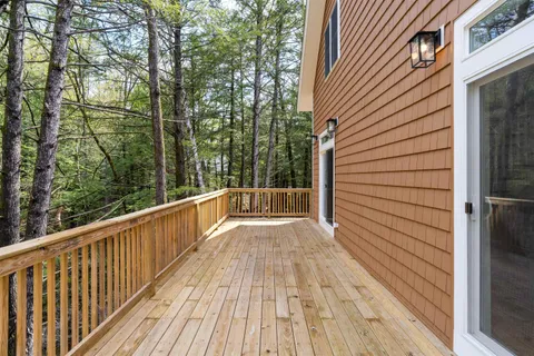 $650,000 | 42 Smoke Rise Road, New Hampton, NH 03256
