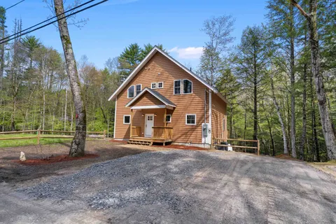 $650,000 | 42 Smoke Rise Road, New Hampton, NH 03256