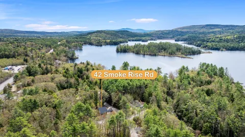 $650,000 | 42 Smoke Rise Road, New Hampton, NH 03256