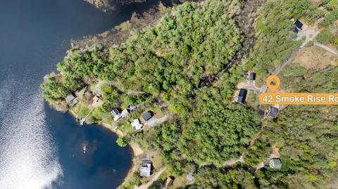 $650,000 | 42 Smoke Rise Road, New Hampton, NH 03256