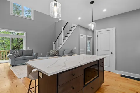 $650,000 | 42 Smoke Rise Road, New Hampton, NH 03256