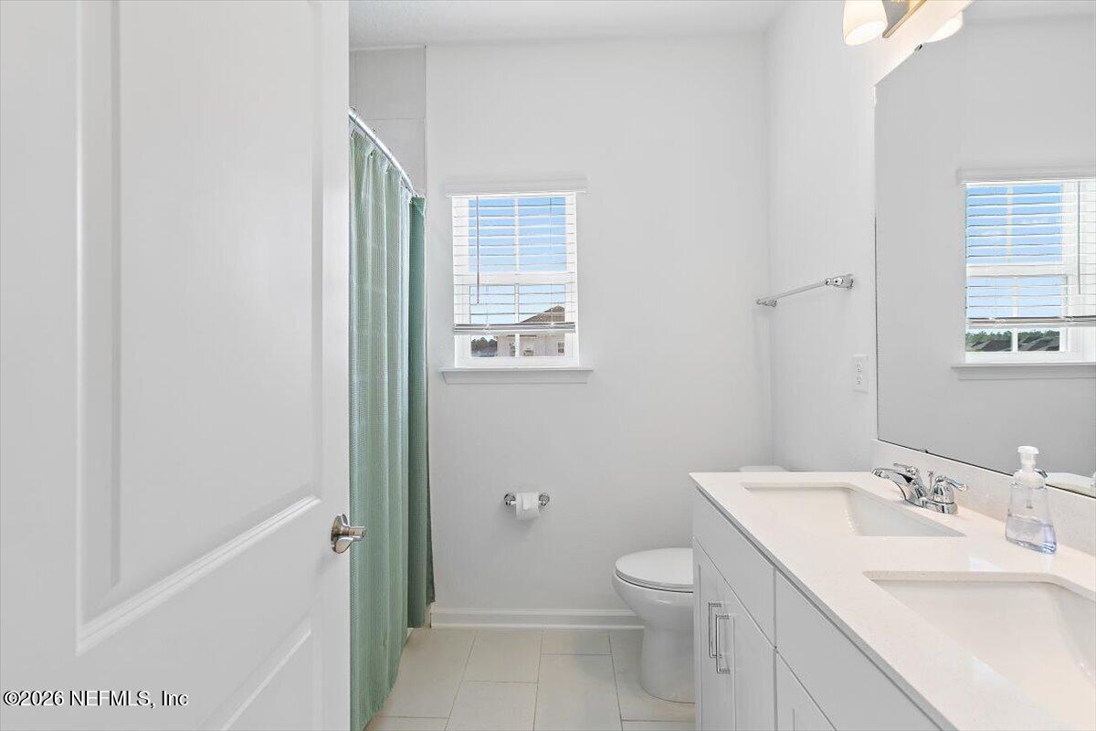44 Twilight Ln Street St. Augustine, FL 32095 - Photo 23 of 39 23-Bathroom