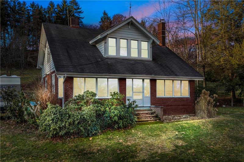 3110 Conway Wallrose Road Baden, PA 15005 - Photo 1 of 24 Gallery Image 1