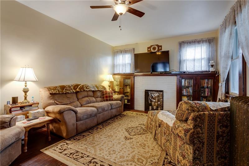 3110 Conway Wallrose Road Baden, PA 15005 - Photo 8 of 24 Gallery Image 8