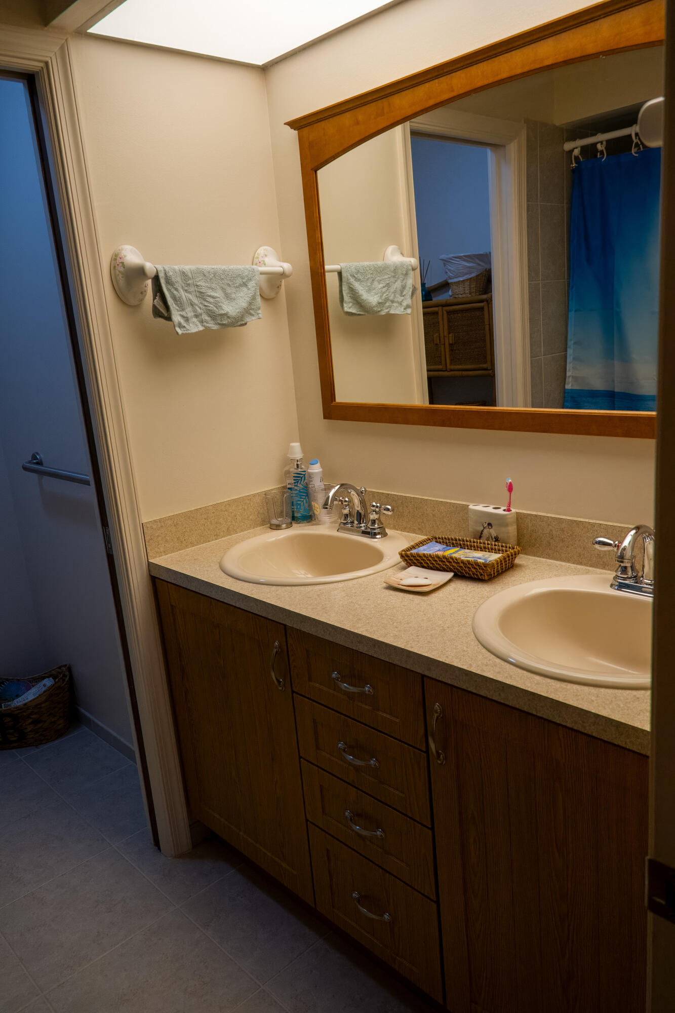 281 Northwest 10th Street Boca Raton, FL 33432 - Photo 22 of 22 Guest Bathroom