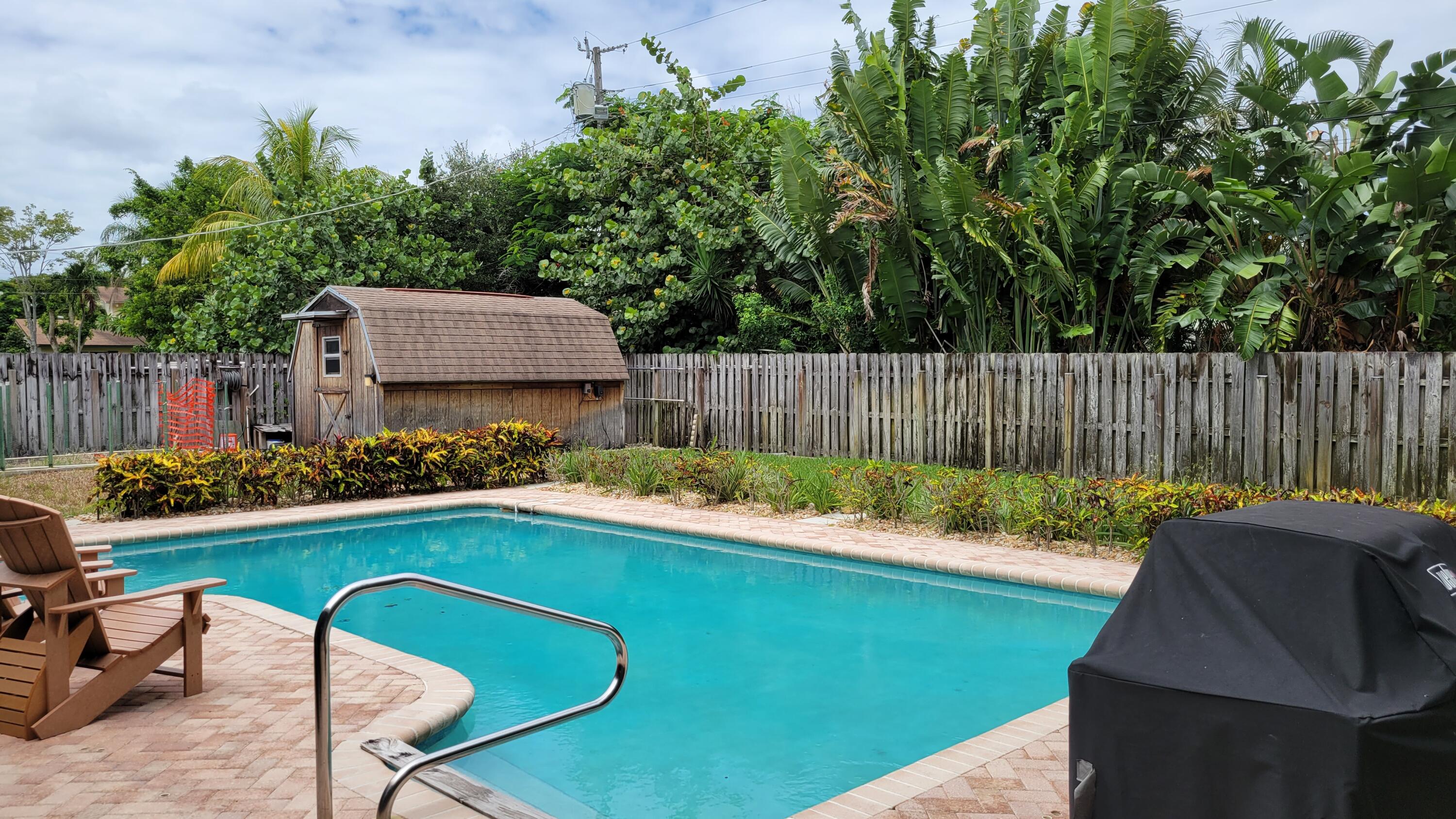 281 Northwest 10th Street Boca Raton, FL 33432 - Photo 3 of 22 Pool