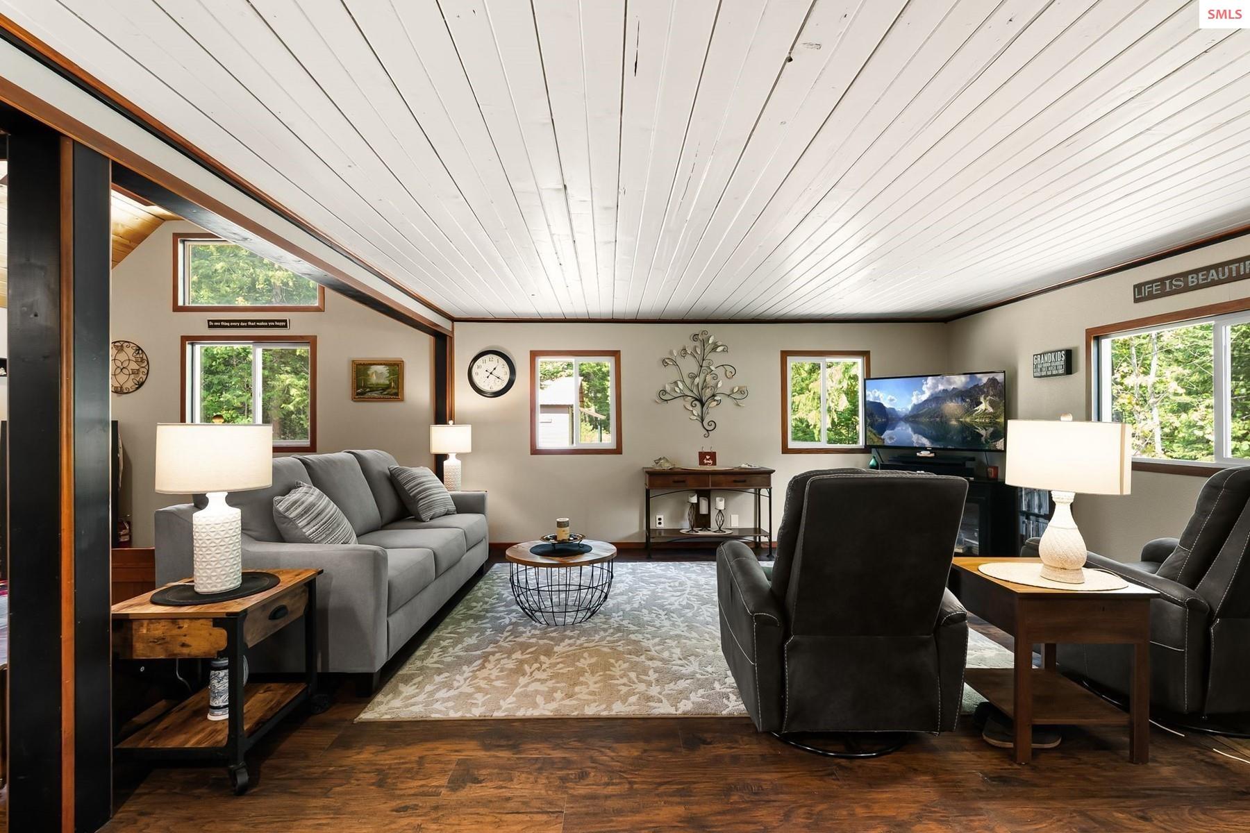 648 Elk Grove Road Sandpoint, ID 83864 - Photo 4 of 51 Gallery Image 4