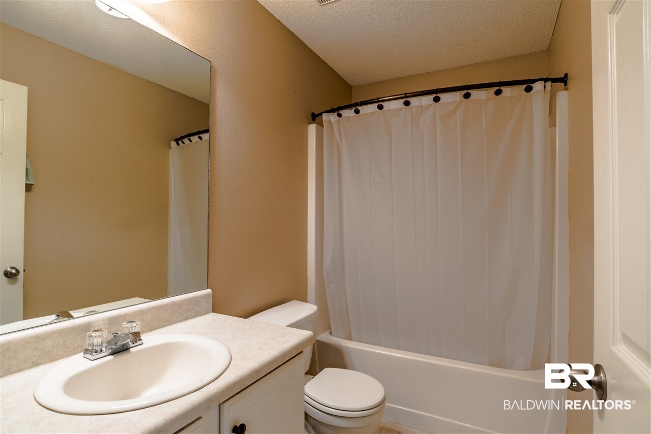 421 Dumoine Drive Foley, AL 36535 - Photo 12 of 16