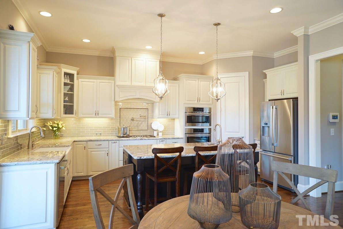 7601 Stonehenge Farm Lane Raleigh, NC 27613 - Photo 2 of 27