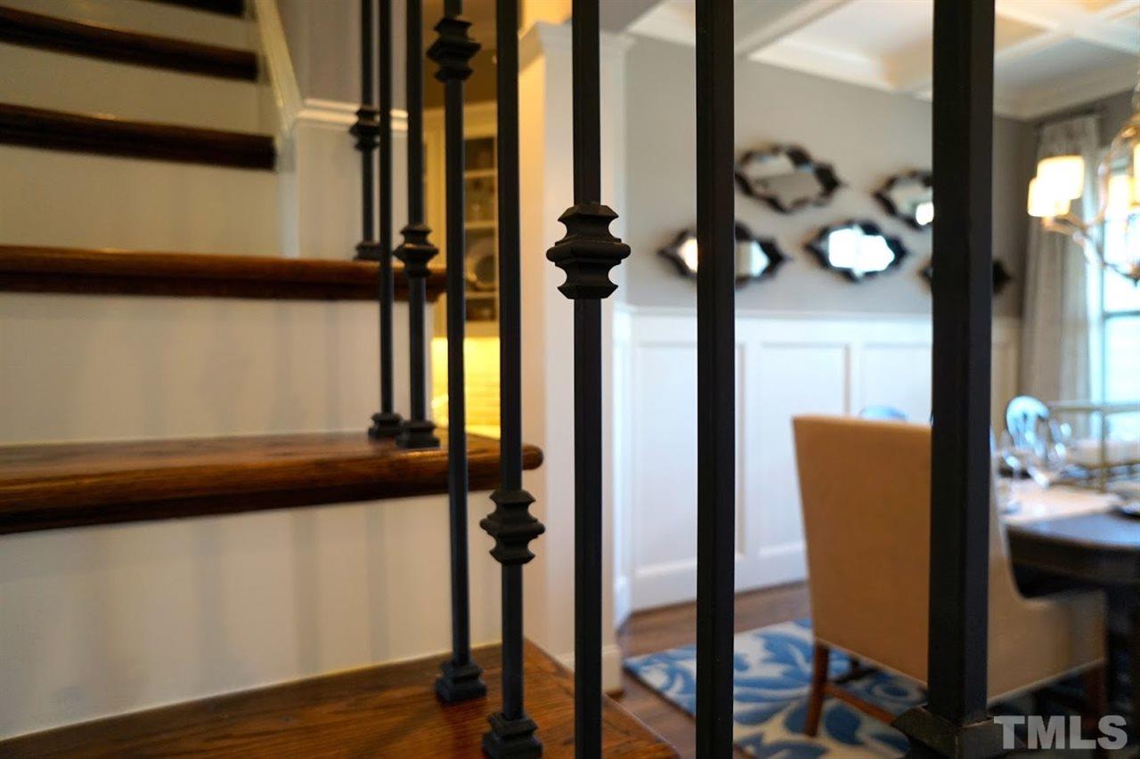 7601 Stonehenge Farm Lane Raleigh, NC 27613 - Photo 13 of 27