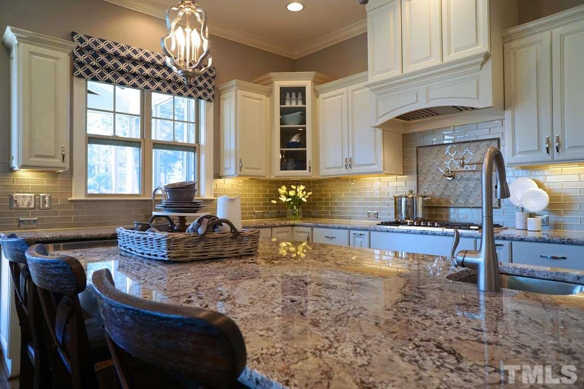 7601 Stonehenge Farm Lane Raleigh, NC 27613 - Photo 5 of 27