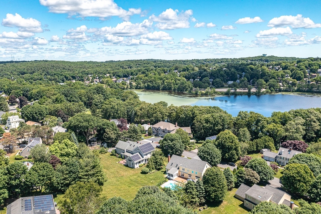 16 South Rindge Avenue Lexington, MA 02420 - Photo 3 of 40 Gallery Image 3