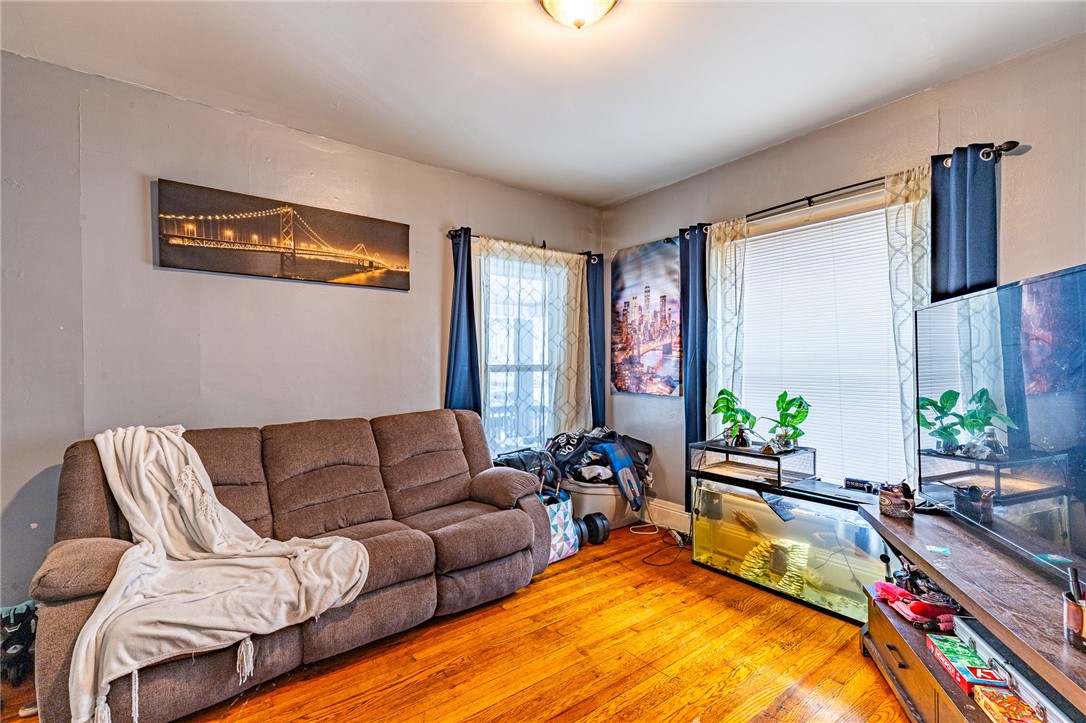 125 Wellington Avenue Rochester, NY 14611 - Photo 8 of 35