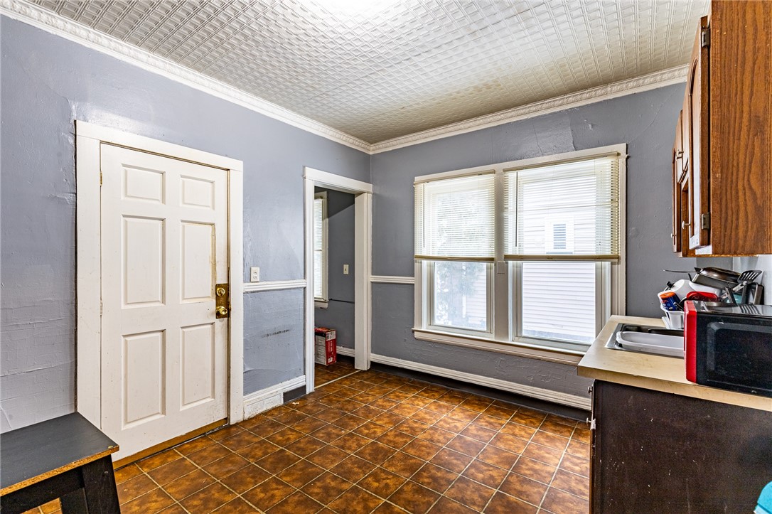 125 Wellington Avenue Rochester, NY 14611 - Photo 10 of 35