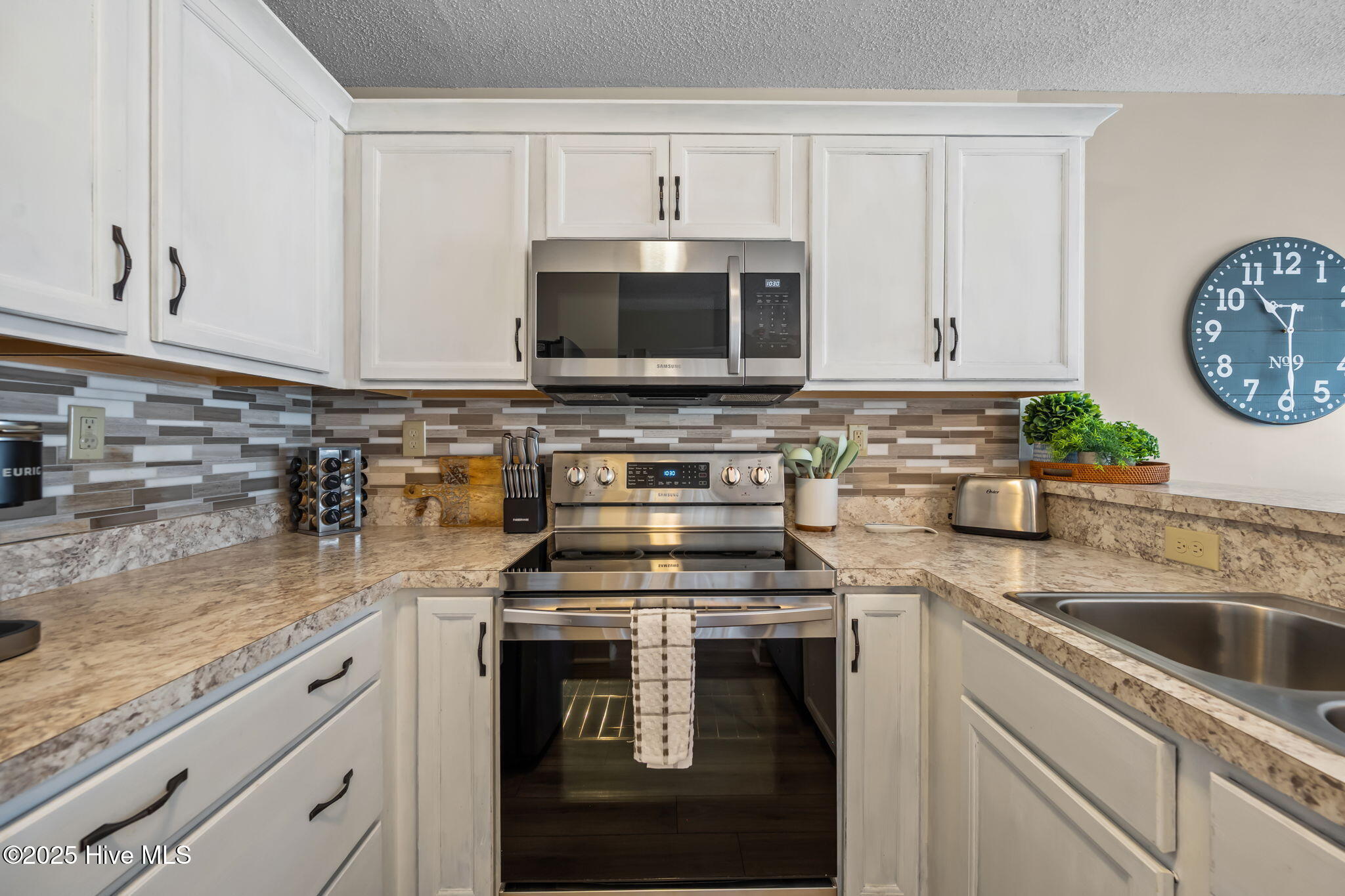 790 New River Inlet Road, Unit 104B North Topsail Beach, NC 28460 - Photo 13 of 57 53-web-or-mls-_RAD5157