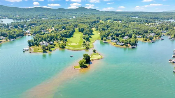 $700,000 | 30 Island Green Drive, Unit 4, Penhook, VA 24137