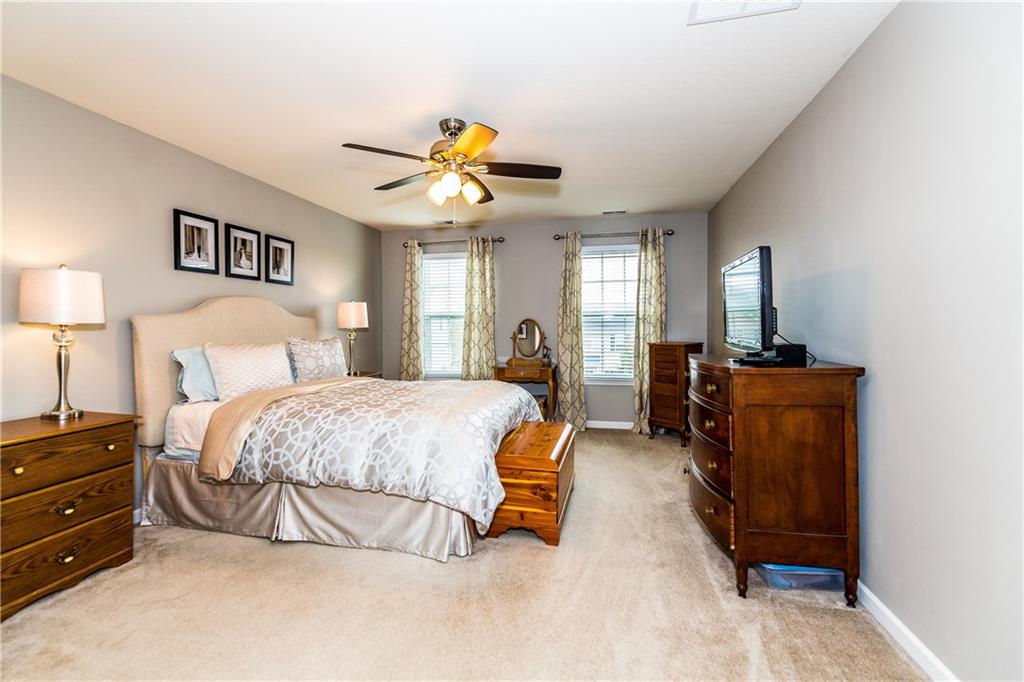 136 Buckingham Drive Pittsburgh, PA 15237 - Photo 13 of 25 This large Master Suite is a perfect retreat!