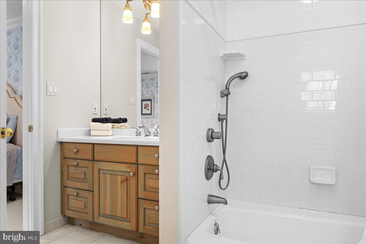 840 Harriton Road Bryn Mawr, PA 19010 - Photo 17 of 37