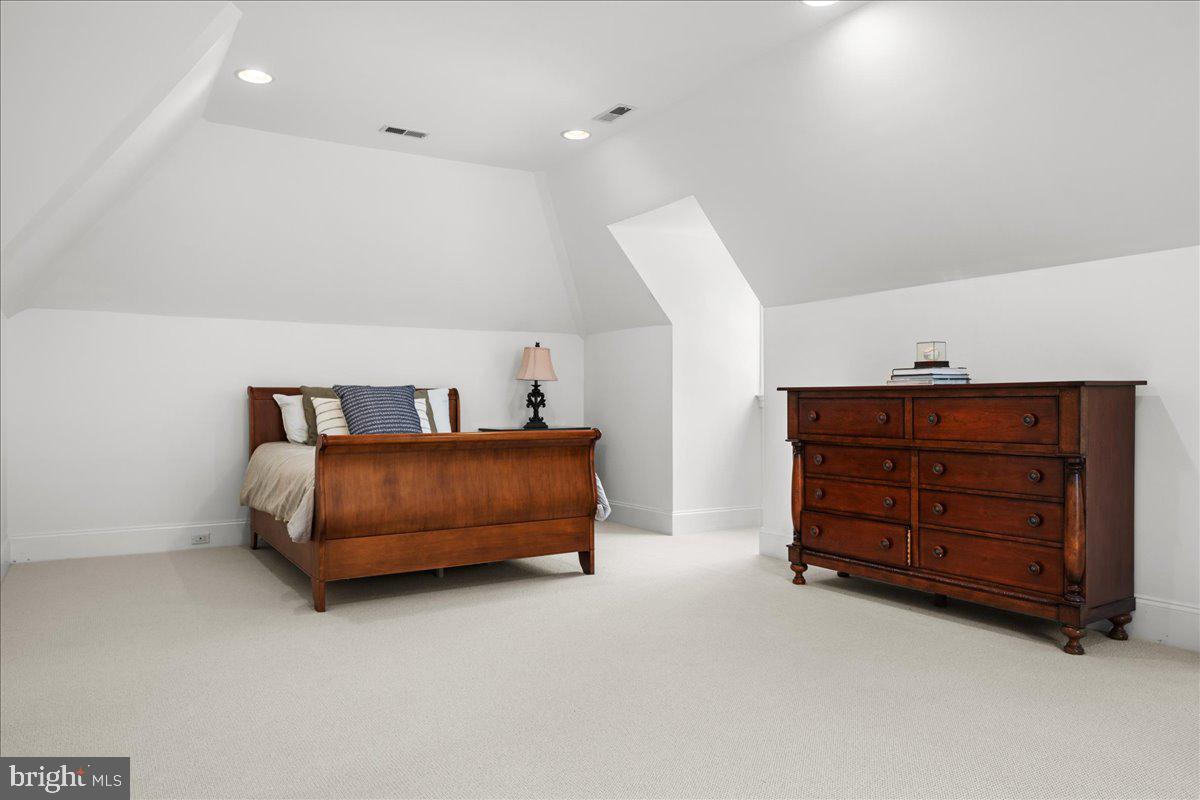 840 Harriton Road Bryn Mawr, PA 19010 - Photo 21 of 37