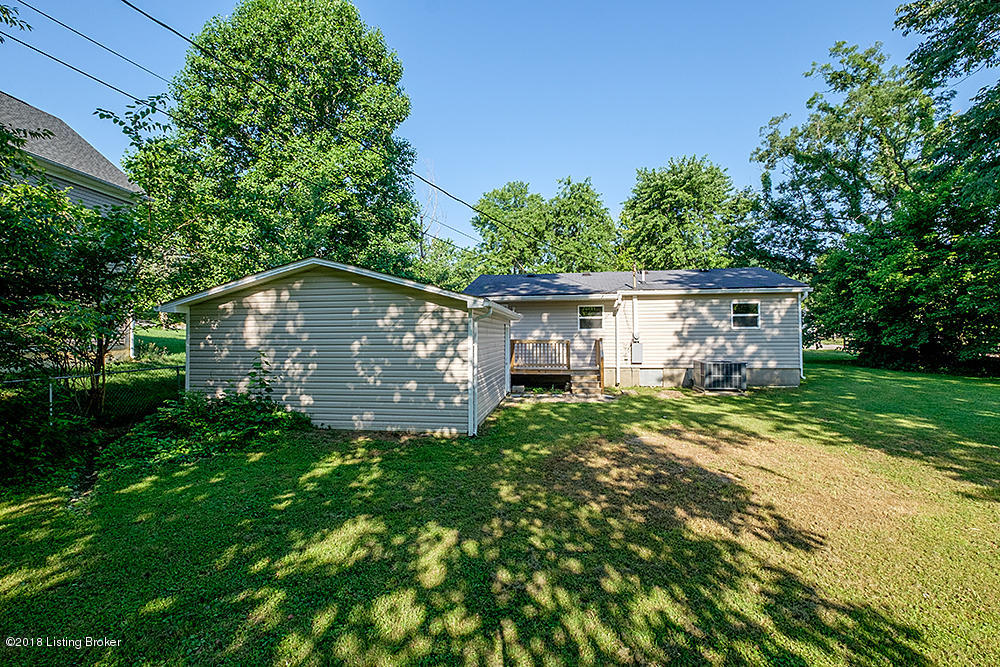 285 Wilderness Road Brooks, KY 40109 - Photo 33 of 35 285 Wilderness Rd Becky Lusch 639 9617