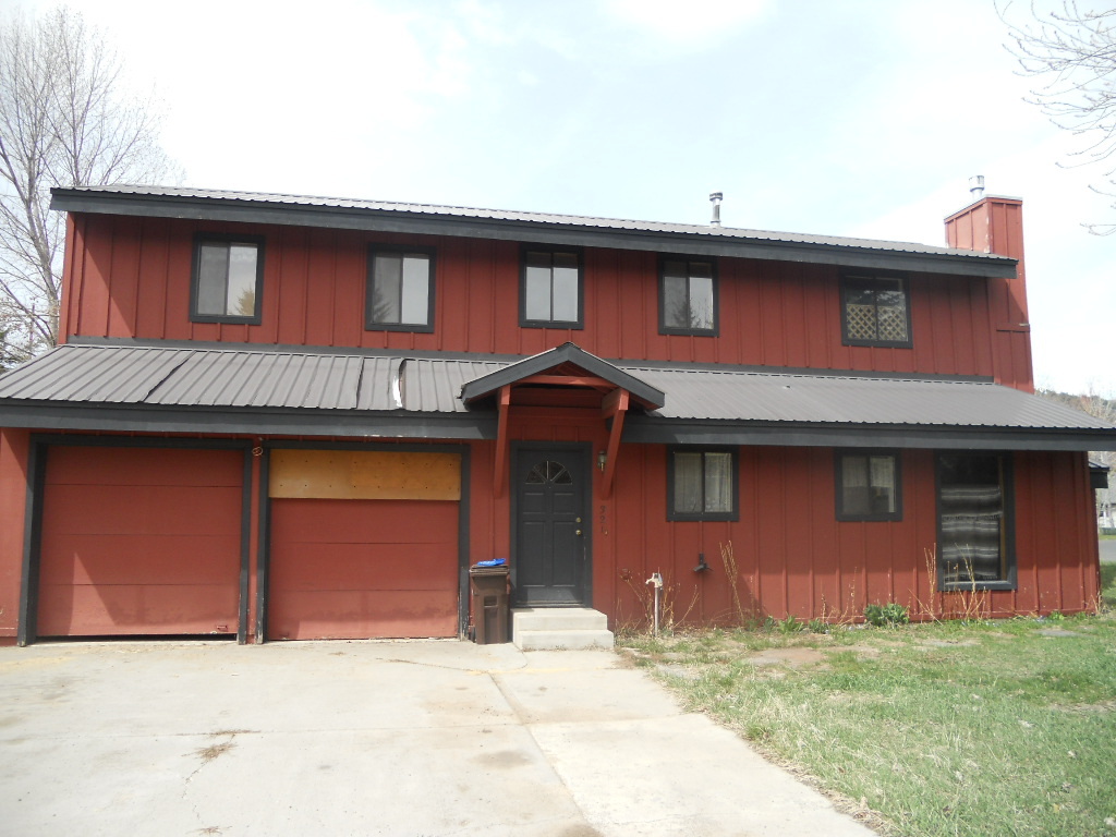 321 North 6th Hailey, ID 83333 - Photo 1 of 1 Front