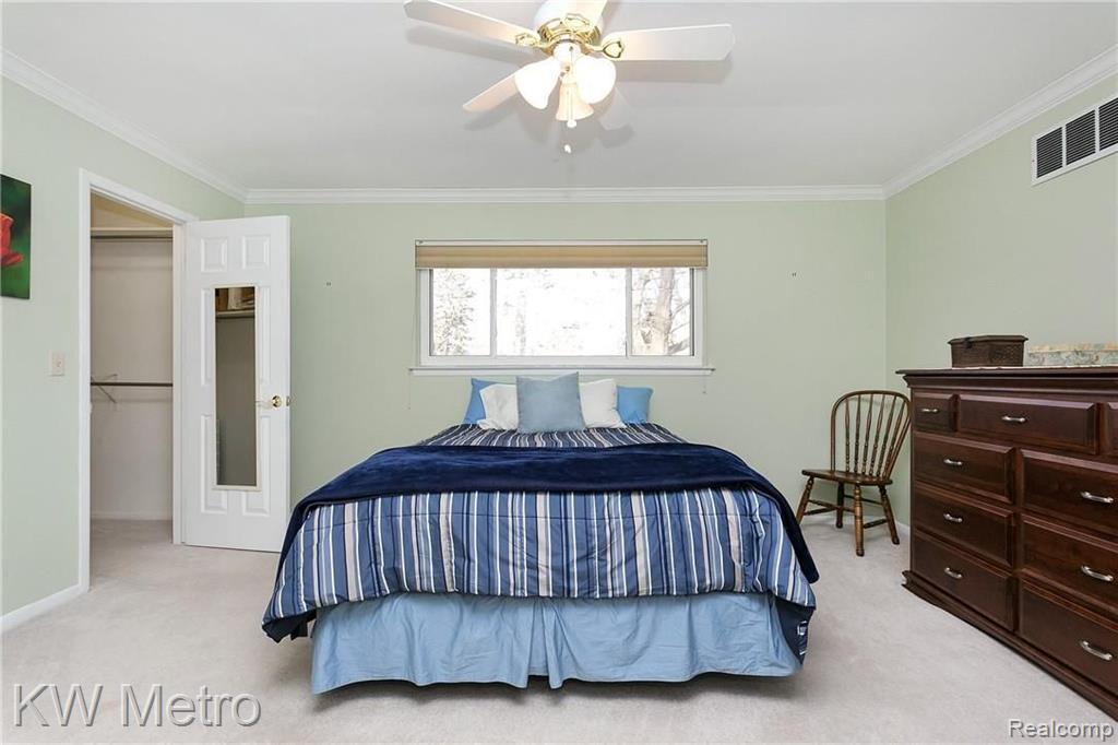 848 Croydon Road Rochester Hills, MI 48309 - Photo 17 of 34