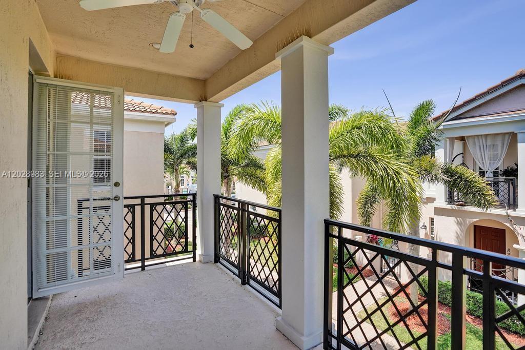823 Northwest 82nd Lane Boca Raton, FL 33487 - Photo 58 of 105