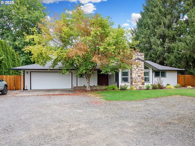 $519,000 | 28502 Highway 213, Molalla, OR 97038