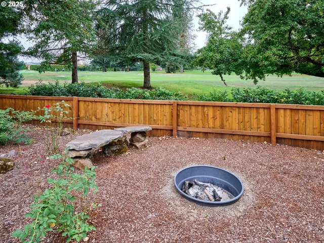 $519,000 | 28502 Highway 213, Molalla, OR 97038