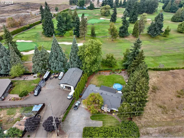 $519,000 | 28502 Highway 213, Molalla, OR 97038