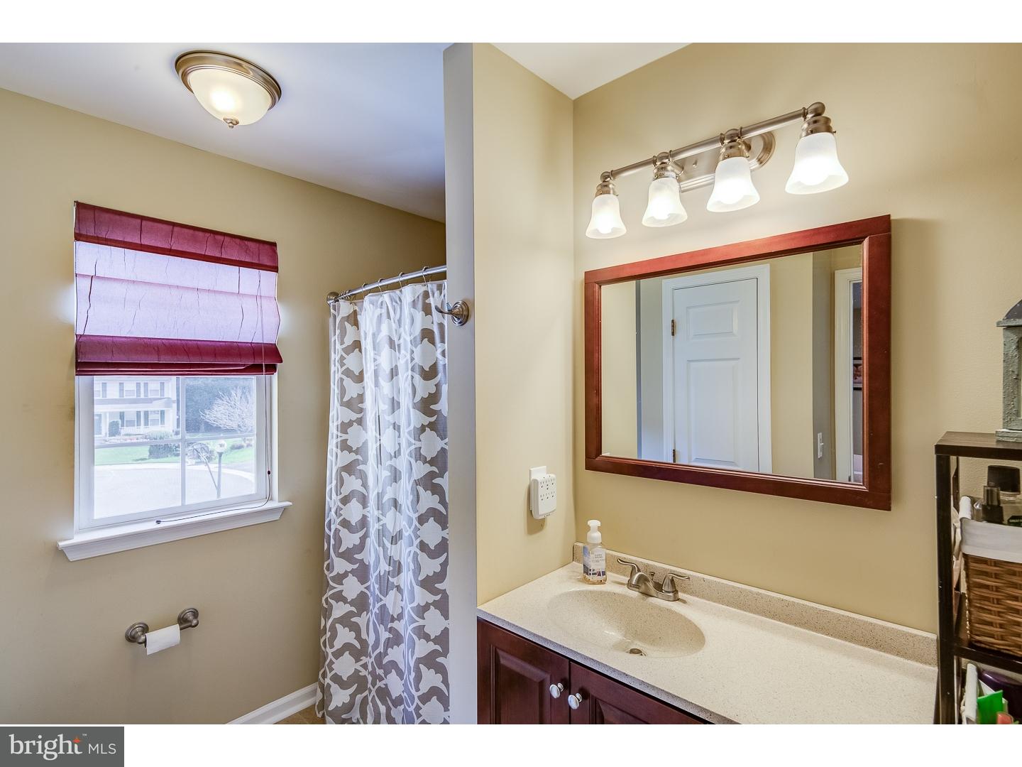 110 Michaels Lane Newark, DE 19713 - Photo 15 of 22 Bathroom