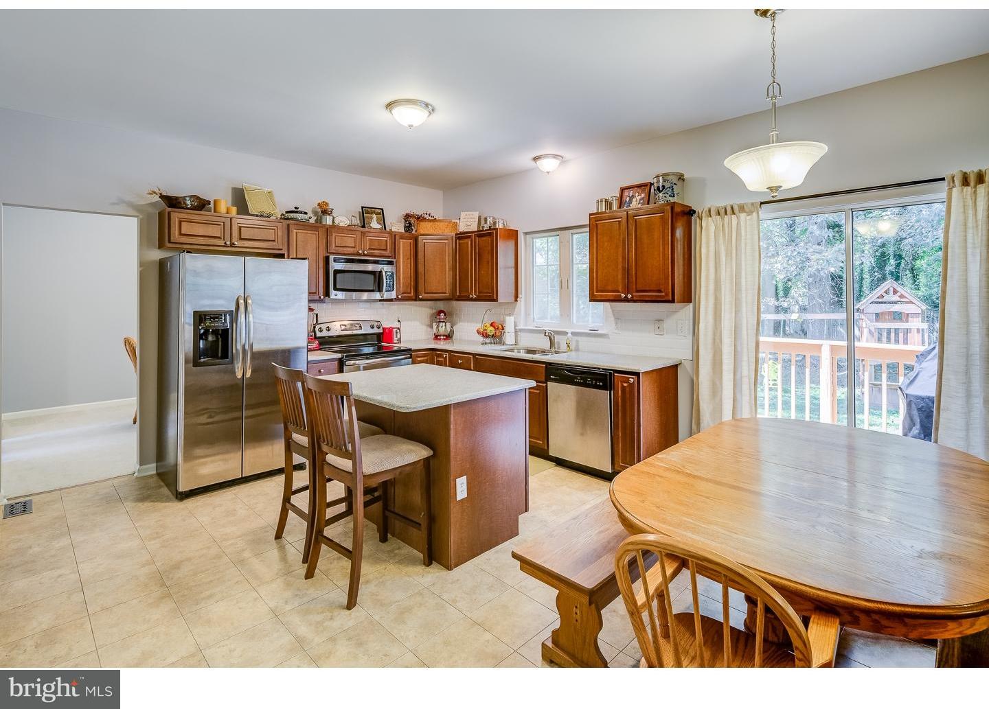 110 Michaels Lane Newark, DE 19713 - Photo 3 of 22 Kitchen