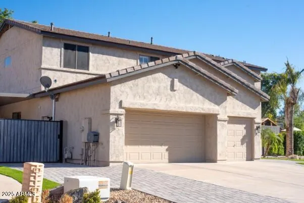 $1,100,000 | 127 North Date Palm Drive, Gilbert, AZ 85234