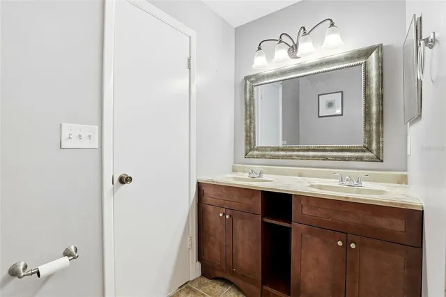 $2,100 | 2701 Carlisle Avenue, Orlando, FL 32826