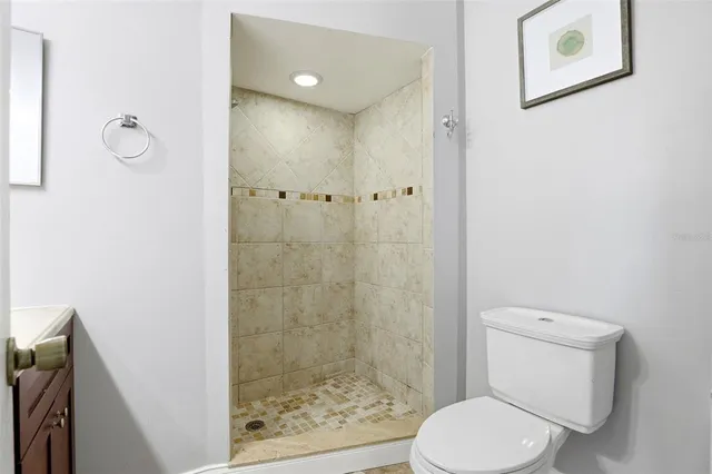 $2,100 | 2701 Carlisle Avenue, Orlando, FL 32826