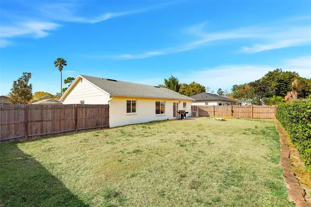 $2,100 | 2701 Carlisle Avenue, Orlando, FL 32826