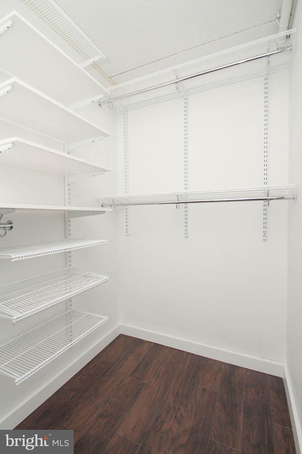 2201 Cherry Street, Unit 801 Philadelphia, PA 19103 - Photo 22 of 33
