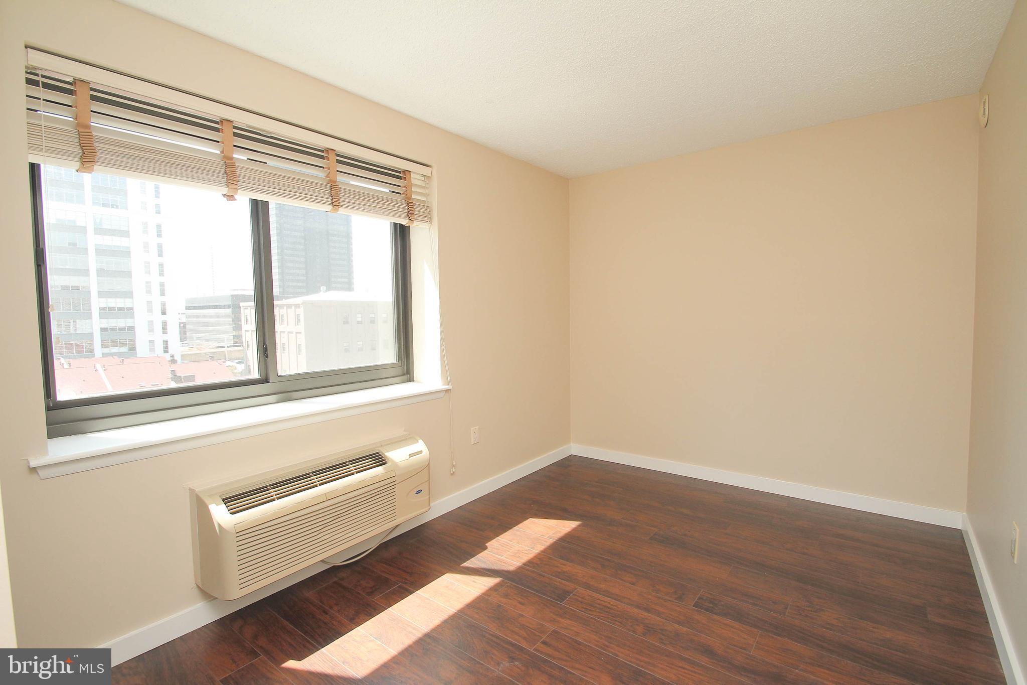2201 Cherry Street, Unit 801 Philadelphia, PA 19103 - Photo 27 of 33