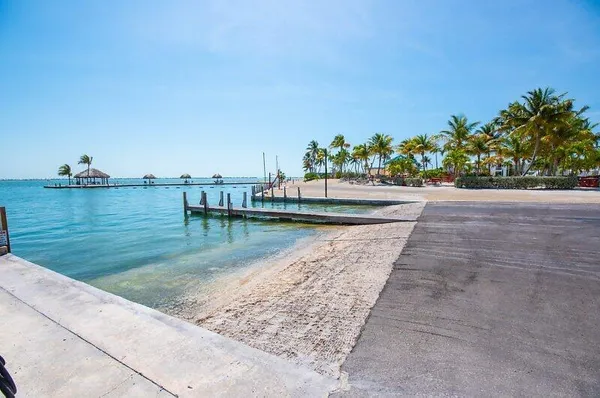 $259,000 | 701 Spanish Main Drive, Unit 69, Cudjoe, FL 33042