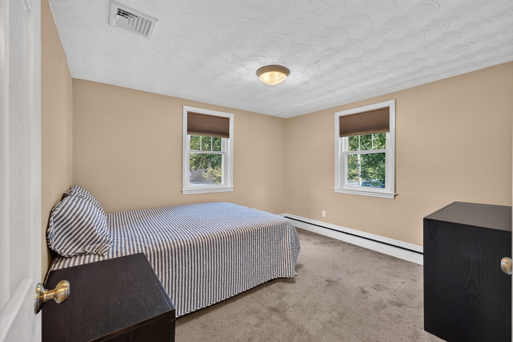 462 Chestnut Street Needham, MA 02492 - Photo 27 of 35 Gallery Image 27
