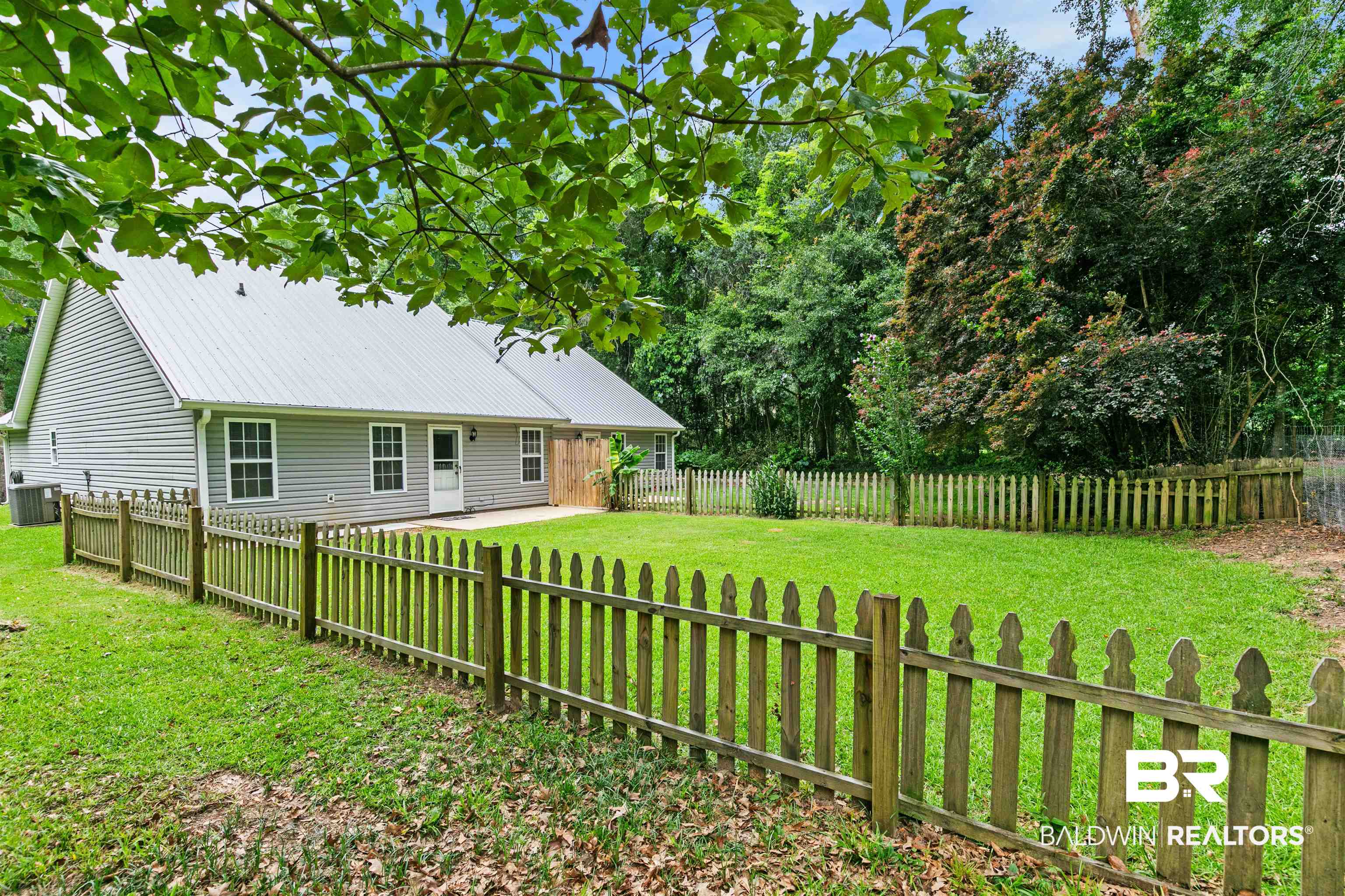 16985 Highway 104 Silverhill, AL 36576 - Photo 42 of 47
