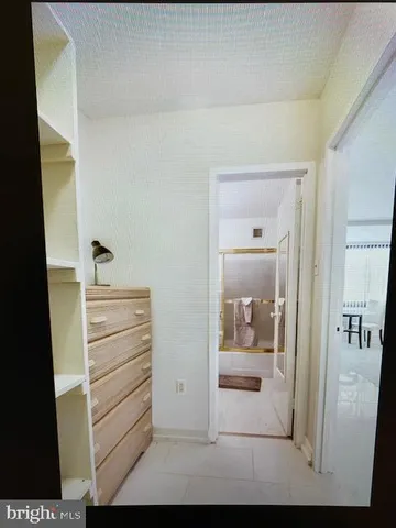 $1,800 | 1021 Arlington Boulevard, Unit 811, Arlington, VA 22209