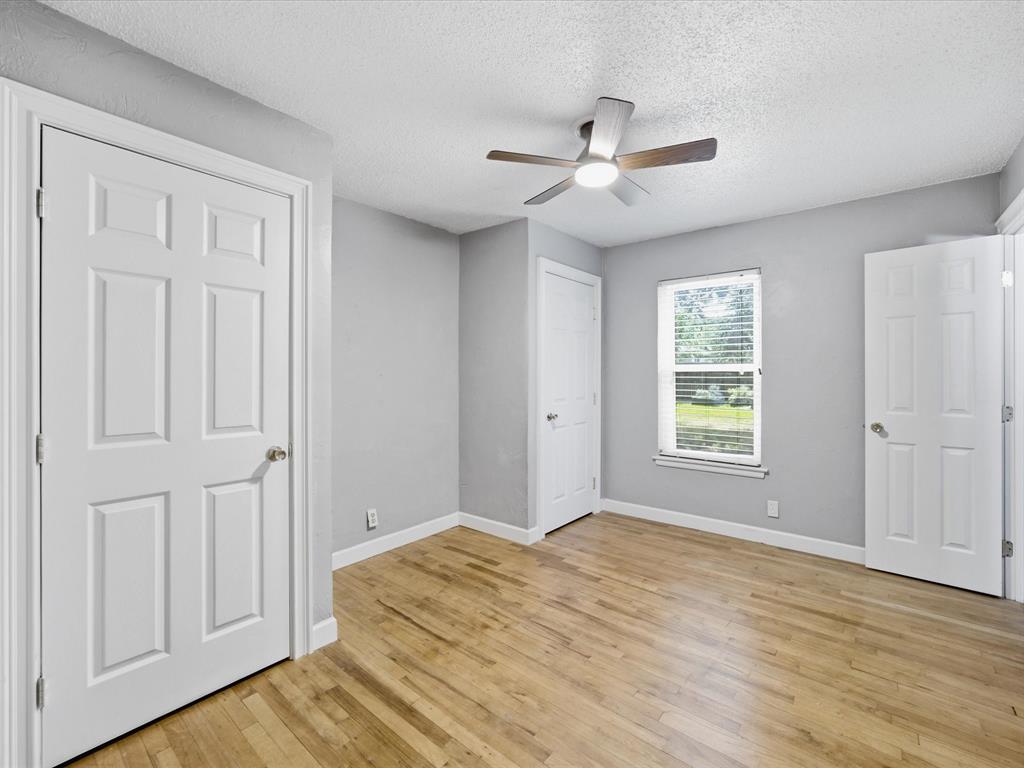 828 Billie Ruth Lane Hurst, TX 76053 - Photo 24 of 36 Gallery Image 24