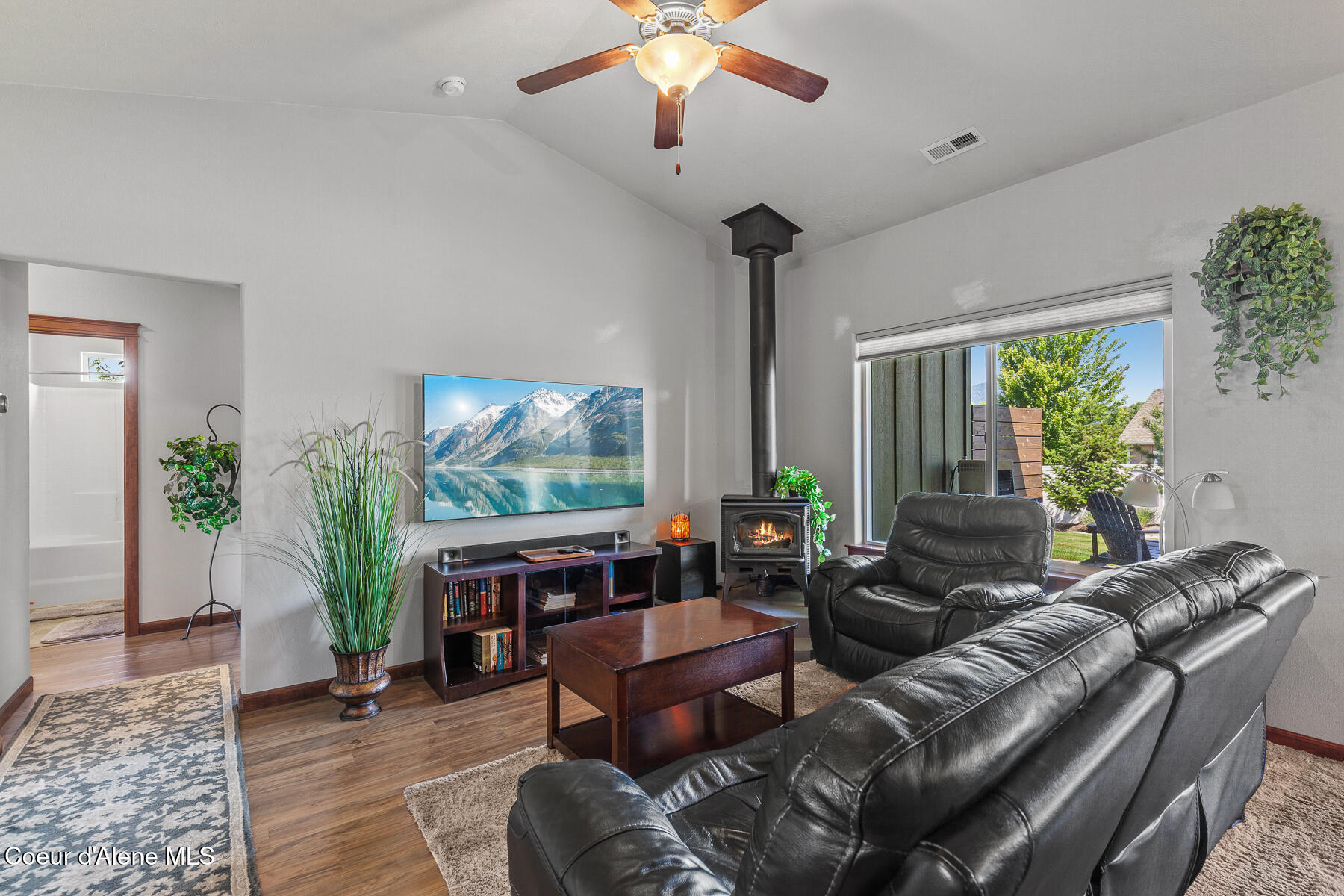 6155 West Majestic Avenue Rathdrum, ID 83858 - Photo 4 of 25 6155WMajesticAve-4