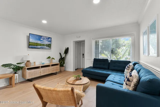 $1,795,000 | 402 South Orlando Avenue, Cocoa Beach, FL 32931