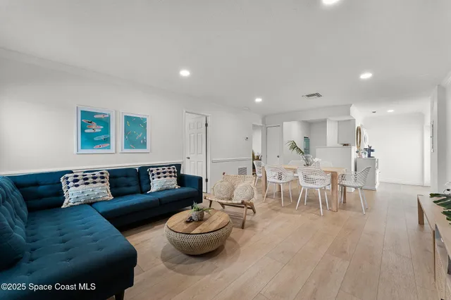 $1,795,000 | 402 South Orlando Avenue, Cocoa Beach, FL 32931