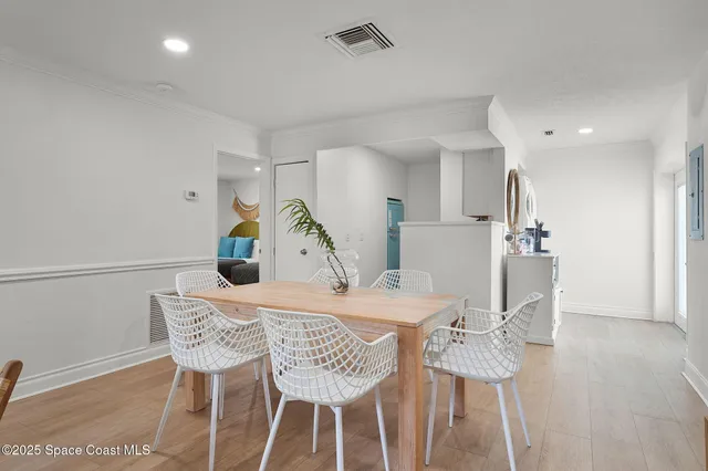 $1,795,000 | 402 South Orlando Avenue, Cocoa Beach, FL 32931