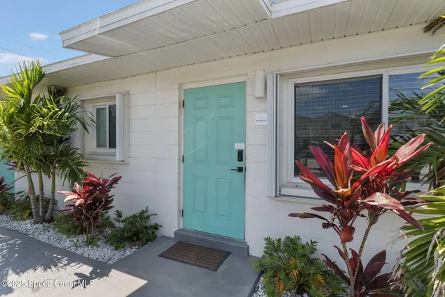 $1,795,000 | 402 South Orlando Avenue, Cocoa Beach, FL 32931