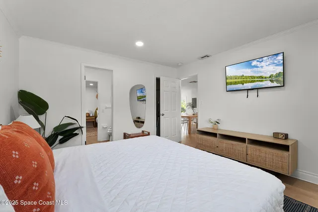 $1,795,000 | 402 South Orlando Avenue, Cocoa Beach, FL 32931