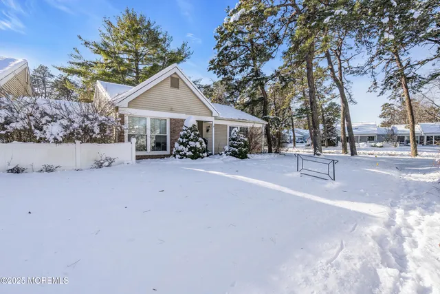 a view of house with a outdoor space
